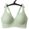 THE LYVE Seamless Bra in Light Green – Smooth Support, Everyday Comfort